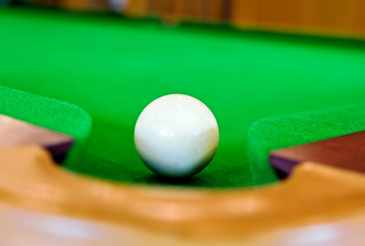 Cutthroat-Pool-Scratch What happens when you scratch in Cutthroat Pool
